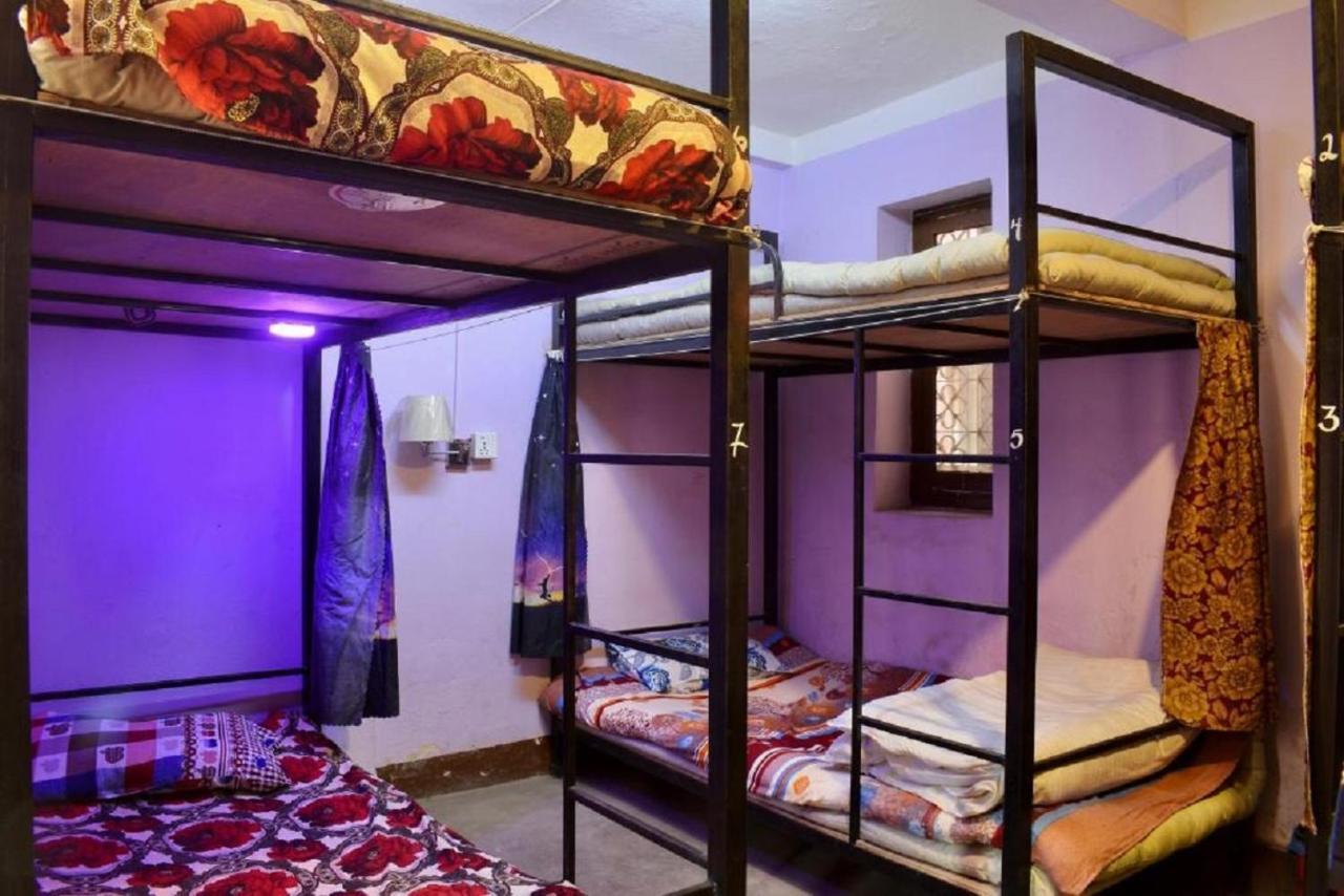 Happy Donkey Hostel Κατμαντού Εξωτερικό φωτογραφία