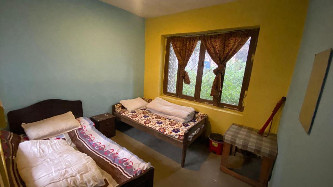 Happy Donkey Hostel Κατμαντού Εξωτερικό φωτογραφία